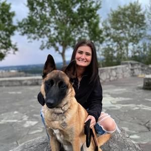 Meet your Posher, Hannah